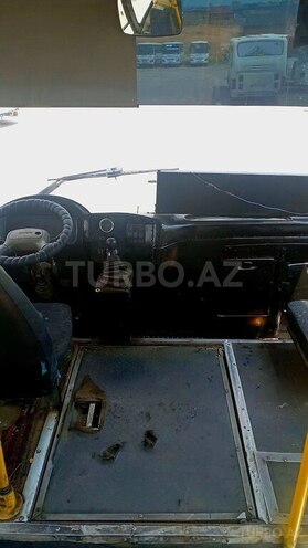 Isuzu NP 37 2010, 450,000 km - 4.4 l - Bakı