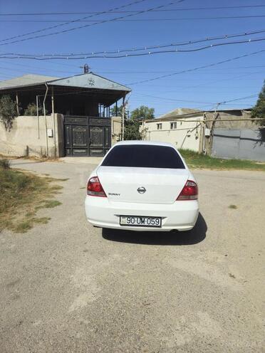 Nissan Sunny 2010, 237,000 km - 1.6 l - Bakı