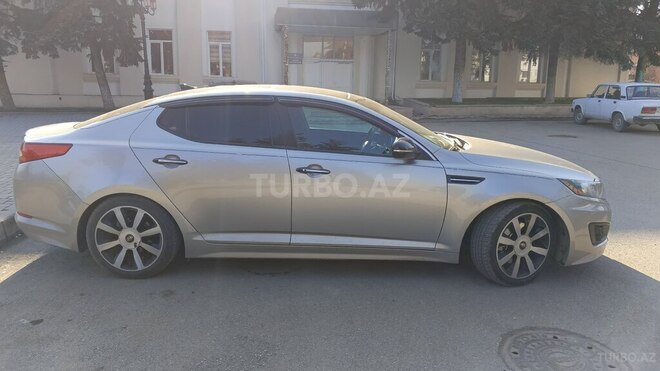 Kia Optima 2012, 250,000 km - 2.0 л - Qusar