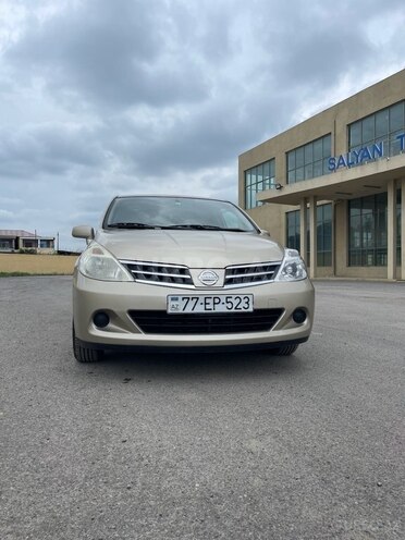 Nissan Tiida 2011, 88,400 km - 1.5 л - Salyan