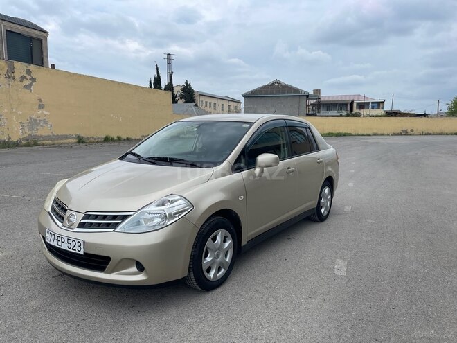 Nissan Tiida 2011, 88,400 km - 1.5 л - Salyan