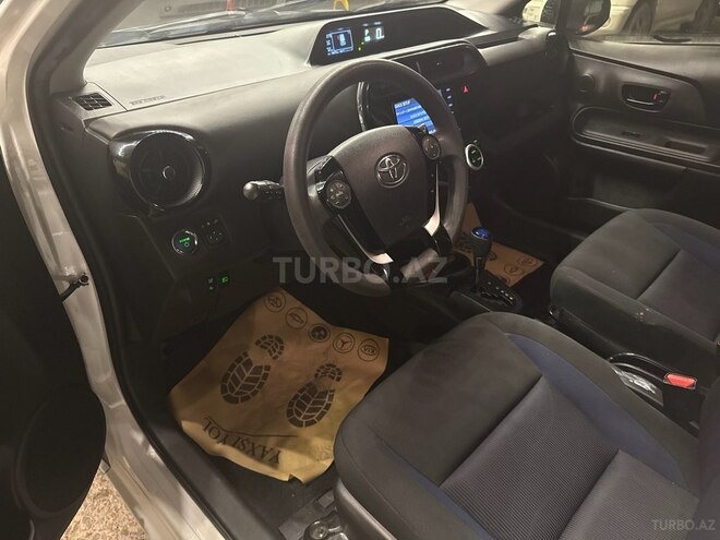 Toyota Aqua 2019, 70,500 km - 1.5 l - Bakı