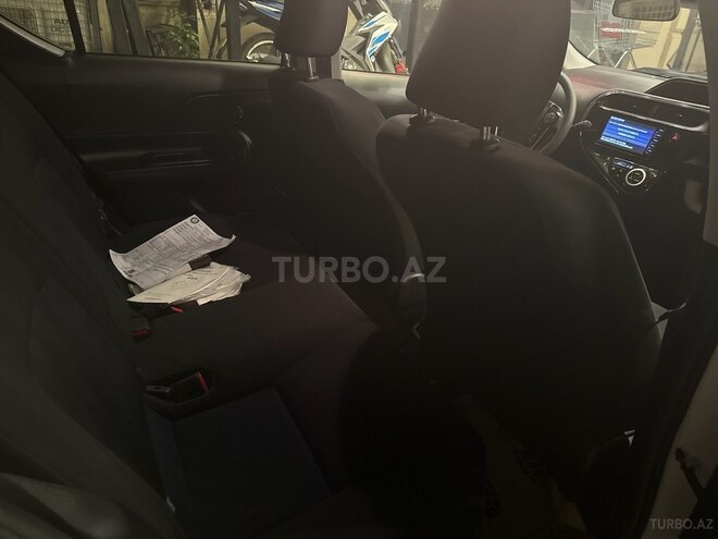 Toyota Aqua 2019, 70,500 km - 1.5 l - Bakı