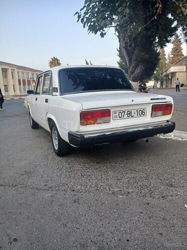 LADA (VAZ) 2107 2009, 32,000 km - 1.3 l - Astara