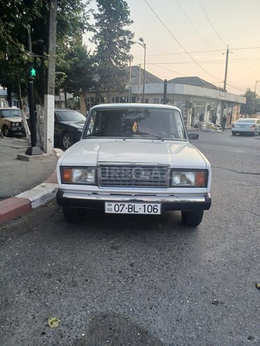 LADA (VAZ) 2107 2009, 32,000 km - 1.3 l - Astara