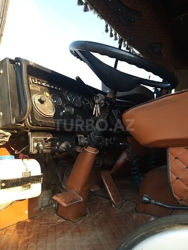 KamAz 6520 1986, 300,000 km - 11.0 l - Bakı