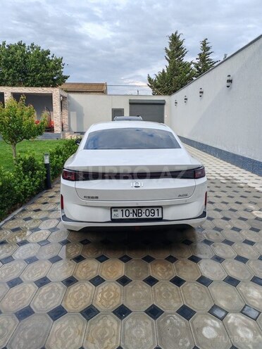 Changan Qiyuan A05 2025, 13,500 km - 1.5 л - Bakı