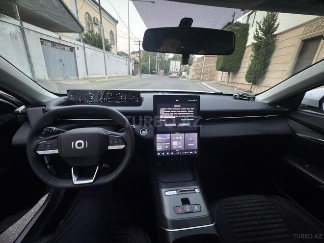 Changan Qiyuan A05 2025, 13,500 km - 1.5 л - Bakı
