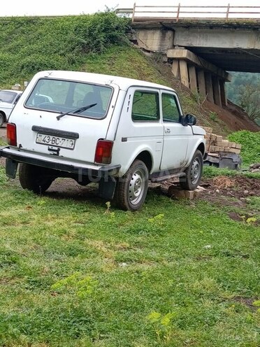 LADA (VAZ) Niva 2002, 150,000 km - 1.7 л - Lerik