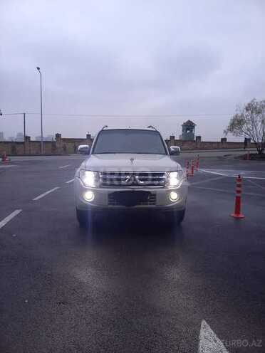 Mitsubishi Pajero 2007, 350,000 km - 3.0 l - Bakı