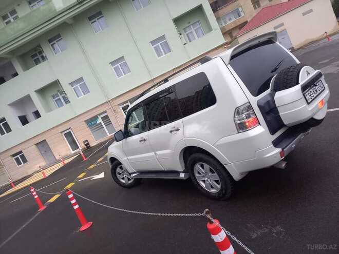 Mitsubishi Pajero 2007, 350,000 km - 3.0 l - Bakı