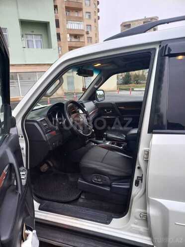 Mitsubishi Pajero 2007, 350,000 km - 3.0 l - Bakı