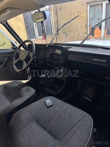 LADA (VAZ) 2107 2004, 105,000 km - 1.5 l - Salyan