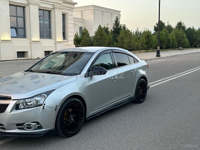 Chevrolet Cruze 2015, 250,000 km - 1.4 l - Ağdaş