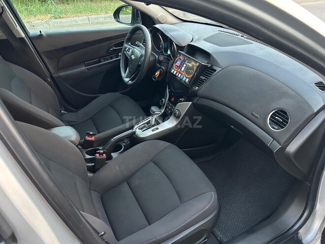 Chevrolet Cruze 2015, 250,000 km - 1.4 l - Ağdaş