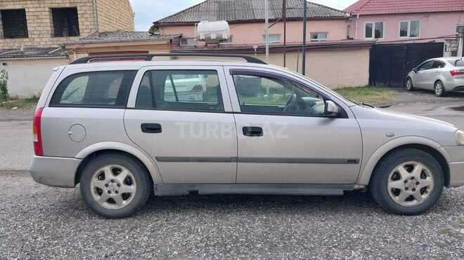 Opel Astra 2001, 286,000 km - 1.8 l - Quba