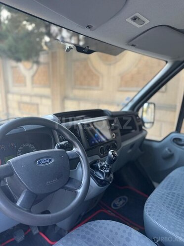 Ford Transit 2010, 147,000 km - 3.2 л - Şəki