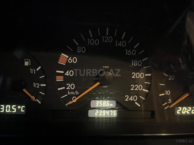 Mercedes C 200 1999, 239,000 km - 2.0 л - Sumqayıt