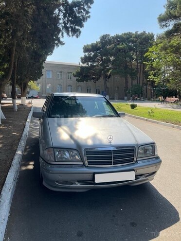 Mercedes C 200 1999, 239,000 km - 2.0 л - Sumqayıt