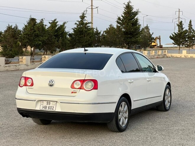 Volkswagen Passat 2005, 167,815 km - 2.0 л - Bakı