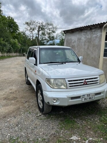 Mitsubishi Pajero io 2000, 259,000 km - 1.8 l - Sumqayıt