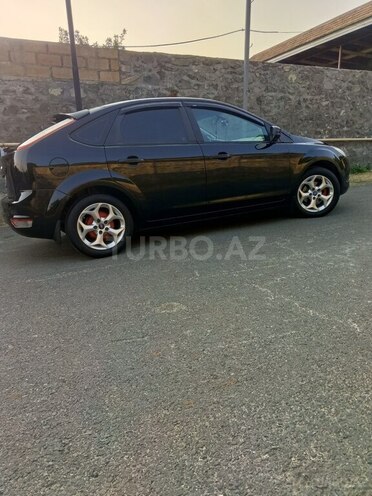 Ford Focus 2011, 215,000 km - 1.6 l - Şəki