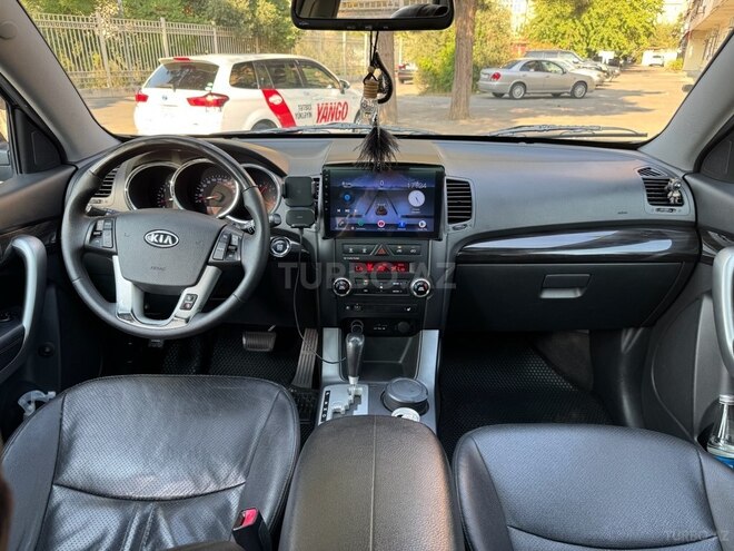 Kia Sorento 2009, 275,000 km - 2.0 l - Bakı