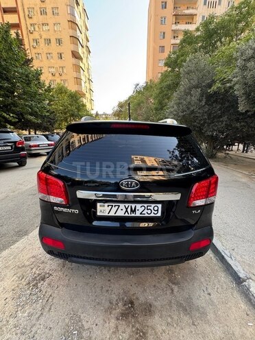 Kia Sorento 2009, 275,000 km - 2.0 l - Bakı