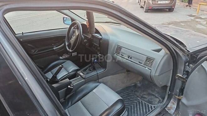 BMW 320 1992, 785,236 km - 2.0 л - Bakı