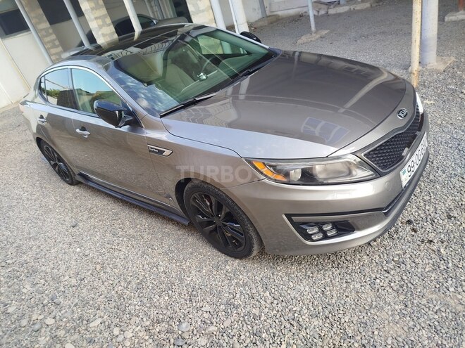 Kia Optima 2013, 144,000 km - 2.0 l - Salyan
