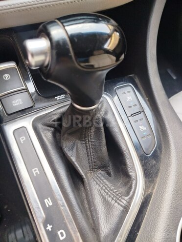 Kia Optima 2013, 144,000 km - 2.0 l - Salyan