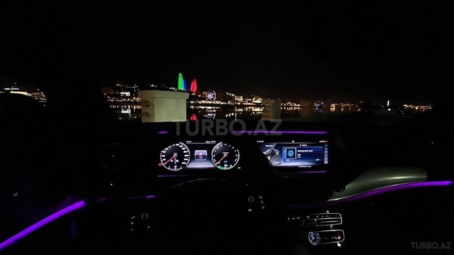 Mercedes E 350 e 2018, 87,000 km - 2.0 л - Bakı