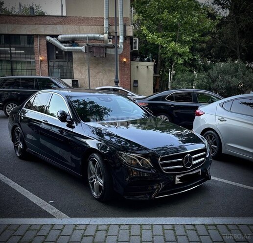 Mercedes E 350 e 2018, 87,000 km - 2.0 л - Bakı