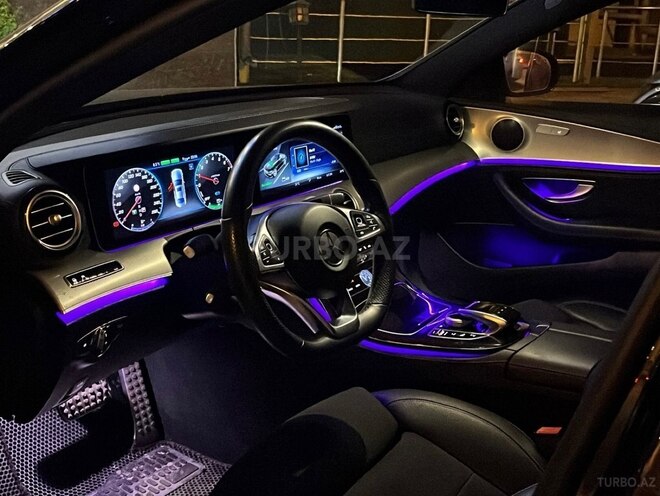 Mercedes E 350 e 2018, 87,000 km - 2.0 л - Bakı