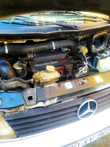 Mercedes Vito 2002, 520,000 km - 2.2 l - Bakı
