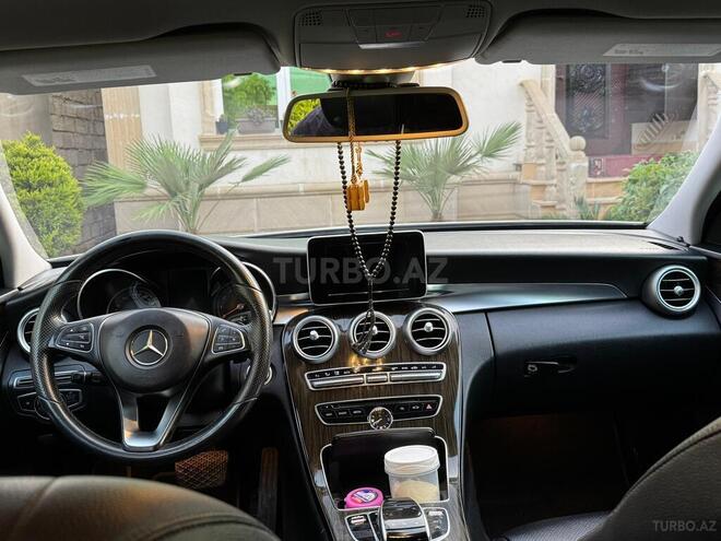 Mercedes C 300 4MATIC 2014, 145,000 km - 3.5 l - Bakı