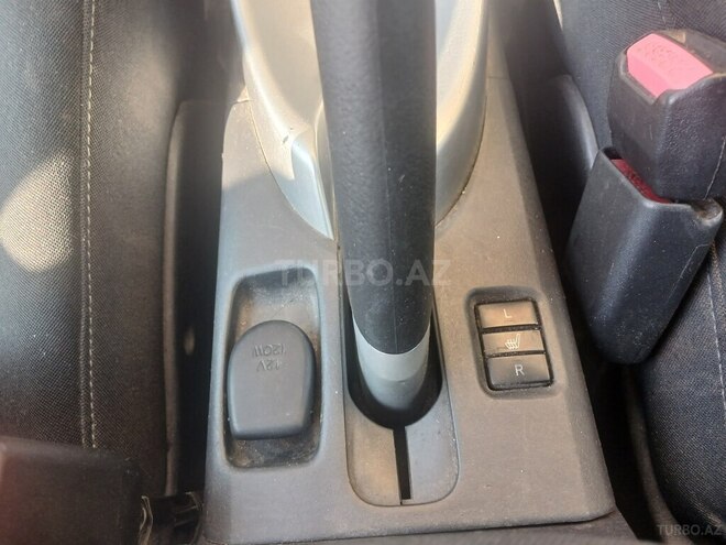 Toyota Auris 2011, 340,000 km - 1.4 л - Bakı