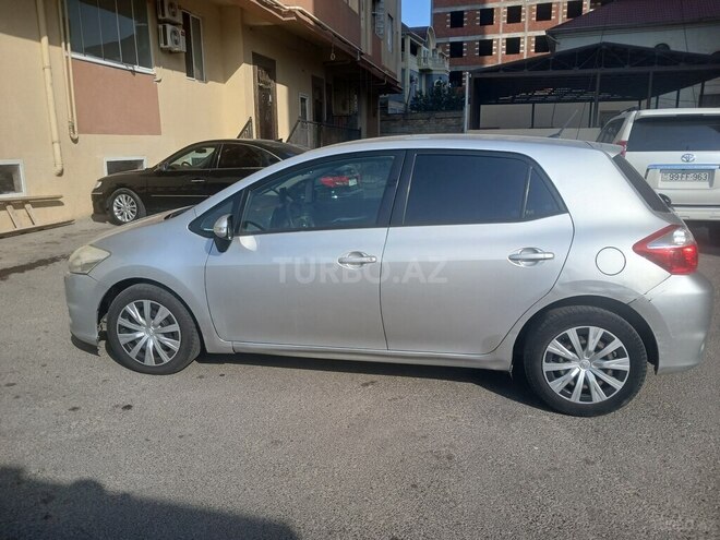 Toyota Auris 2011, 340,000 km - 1.4 л - Bakı