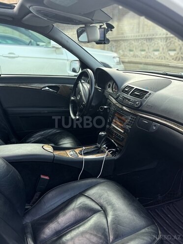 Mercedes E 220 2007, 355,000 km - 2.2 l - Bakı