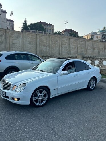 Mercedes E 220 2007, 355,000 km - 2.2 l - Bakı