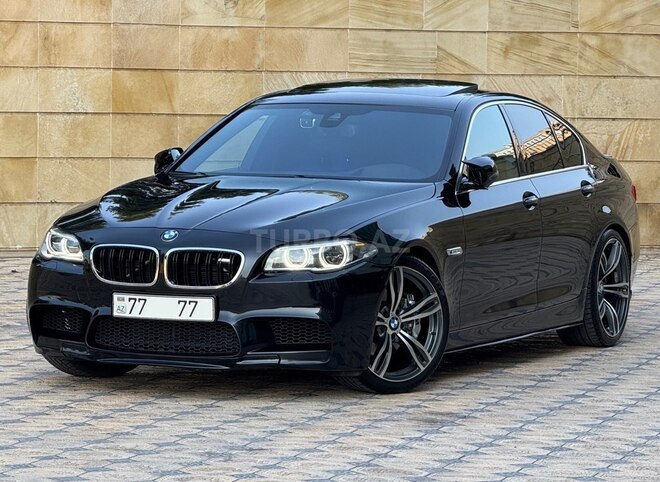 BMW 520 2015, 179,000 km - 2.0 l - Gəncə