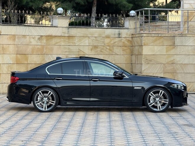 BMW 520 2015, 179,000 km - 2.0 l - Gəncə
