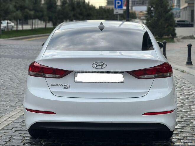 Hyundai Elantra 2017, 188,842 km - 2.0 l - Bakı