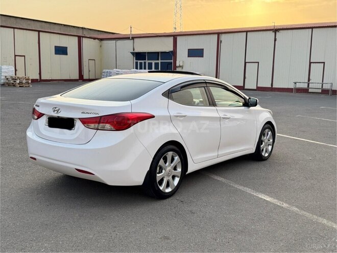 Hyundai Elantra 2013, 178,623 km - 1.6 л - Gəncə