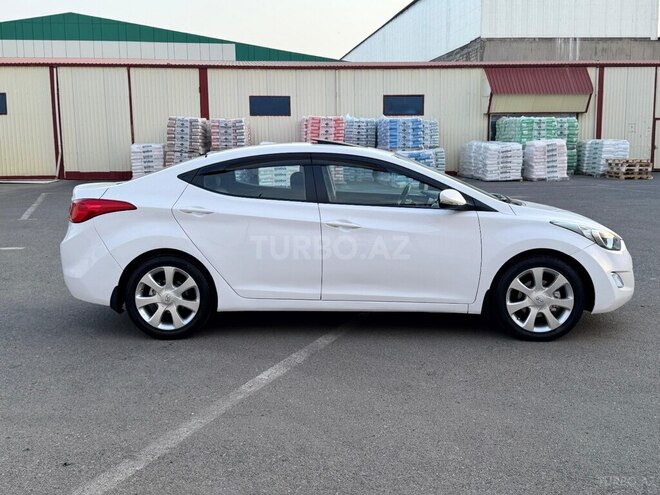 Hyundai Elantra 2013, 178,623 km - 1.6 л - Gəncə