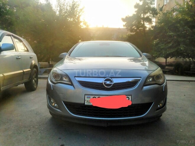 Opel Astra 2012, 170,000 km - 1.6 l - Bakı