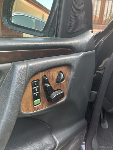 Mercedes E 320 2002, 399,000 km - 3.2 l - Bakı