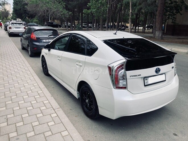 Toyota Prius 2014, 209,215 km - 1.8 л - Bakı