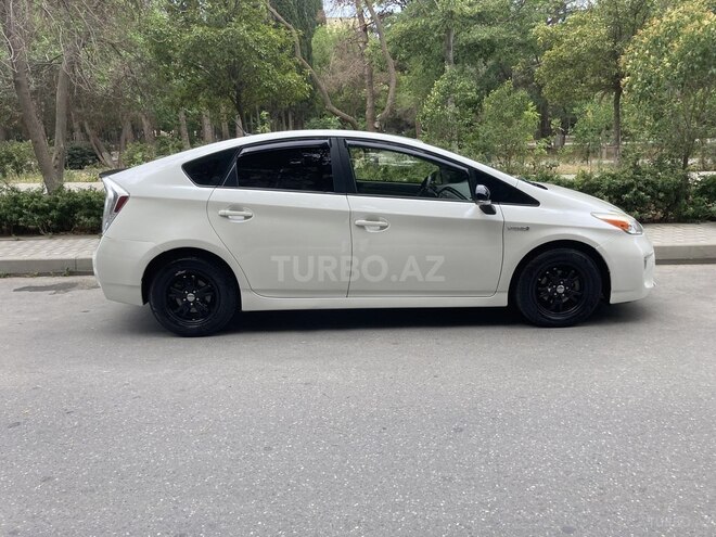 Toyota Prius 2014, 209,215 km - 1.8 л - Bakı