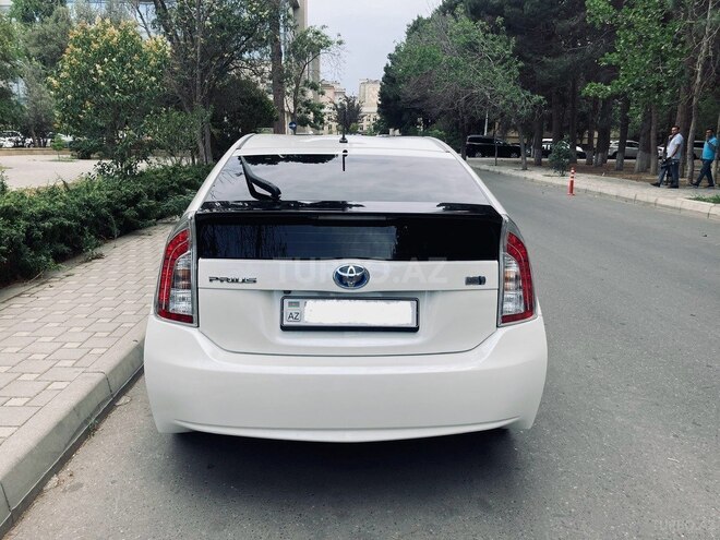 Toyota Prius 2014, 209,215 km - 1.8 л - Bakı